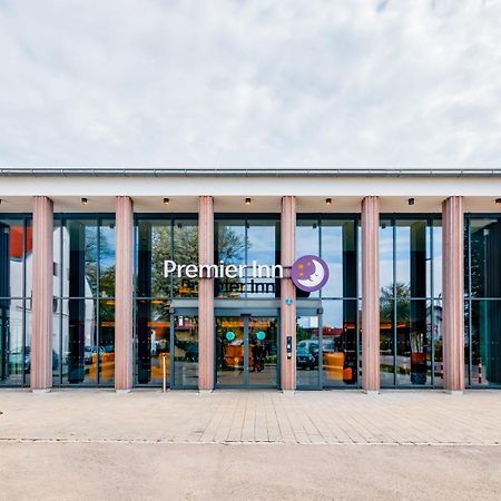 Premier Inn Muenchen Airport Sued ฮอลเบิร์กมูส ภายนอก รูปภาพ