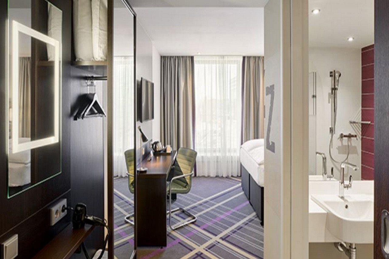 Premier Inn Muenchen Airport Sued ฮอลเบิร์กมูส ภายนอก รูปภาพ