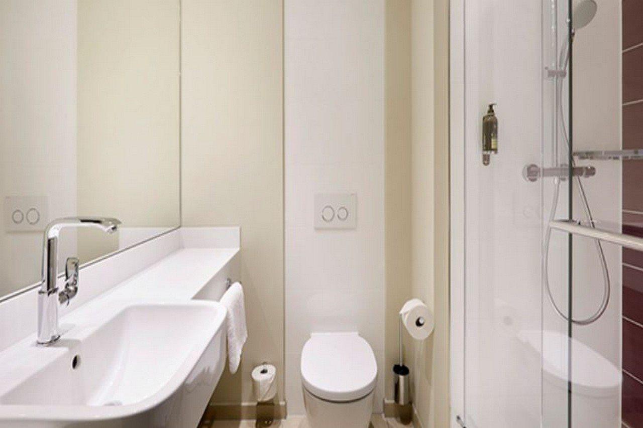 Premier Inn Muenchen Airport Sued ฮอลเบิร์กมูส ภายนอก รูปภาพ