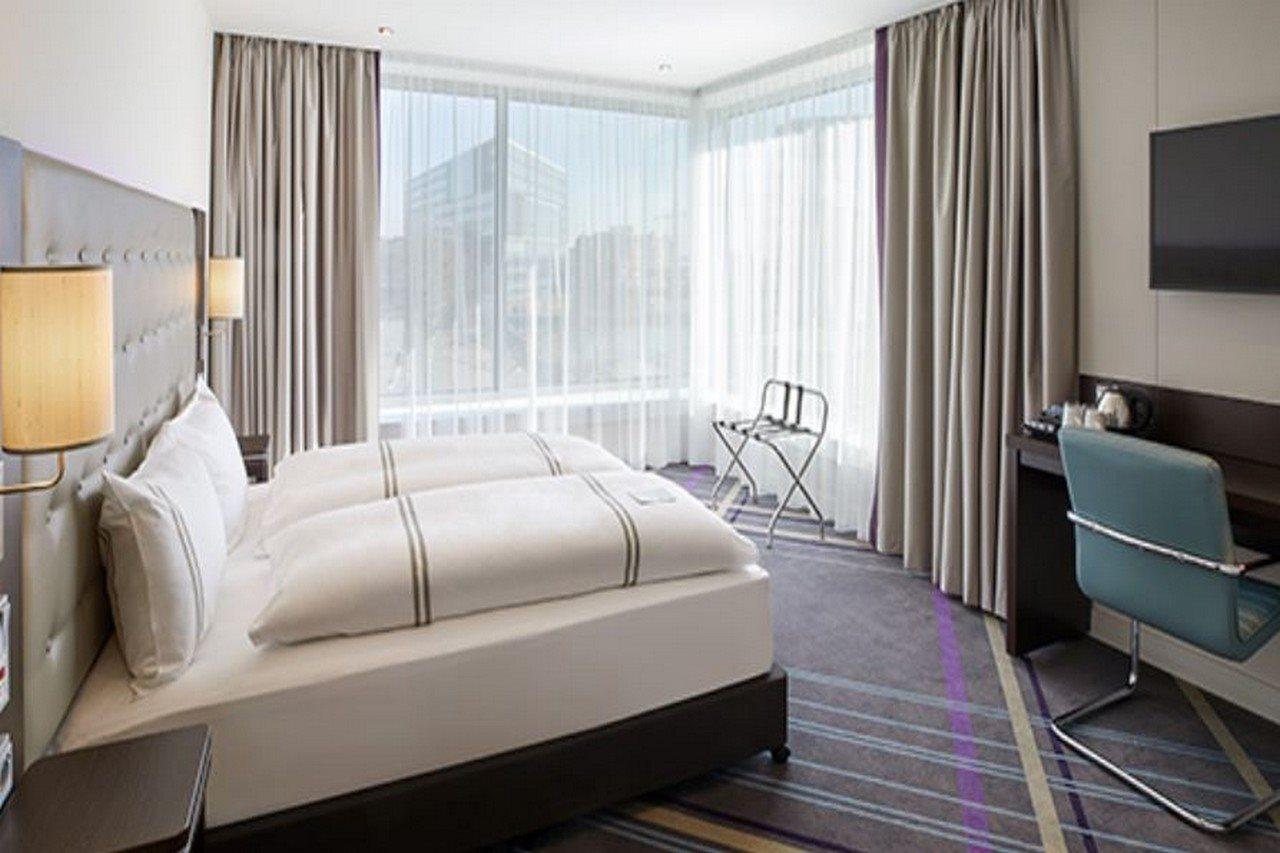 Premier Inn Muenchen Airport Sued ฮอลเบิร์กมูส ภายนอก รูปภาพ