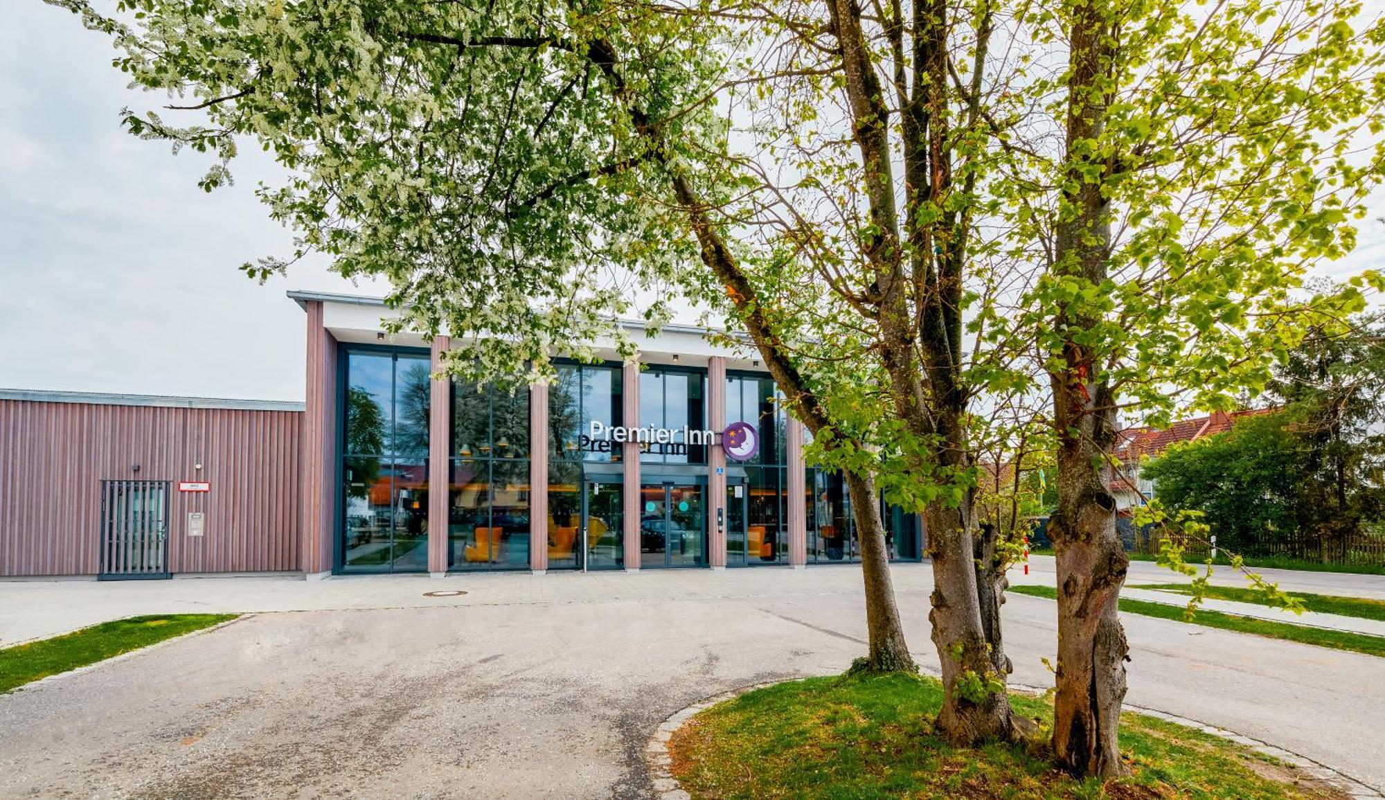 Premier Inn Muenchen Airport Sued ฮอลเบิร์กมูส ภายนอก รูปภาพ
