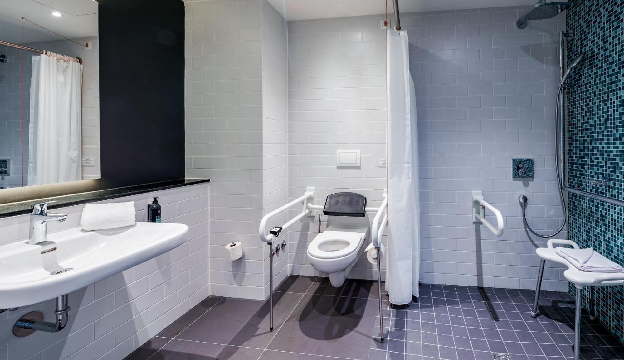 Premier Inn Muenchen Airport Sued ฮอลเบิร์กมูส ภายนอก รูปภาพ